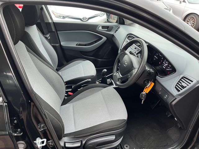 Image for 2017 Hyundai i20 Active Petrol Classic 5DR