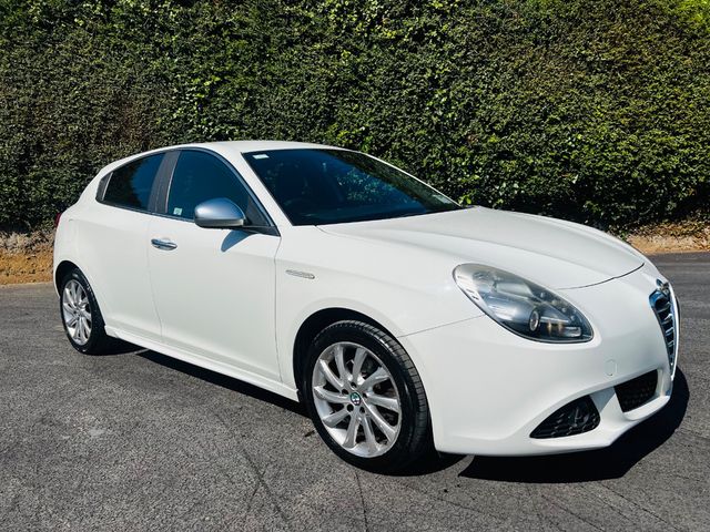 Image for 2013 Alfa Romeo Giulietta 1.4 | PETROL | MANUAL