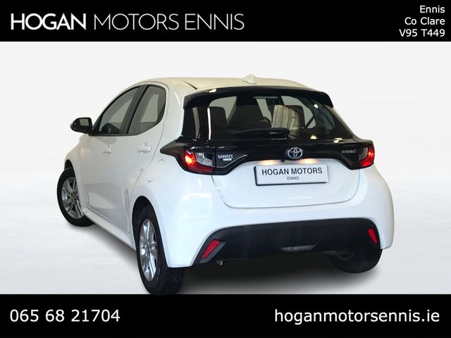 Image for 2022 Toyota Yaris Yaris Hybrid Luna