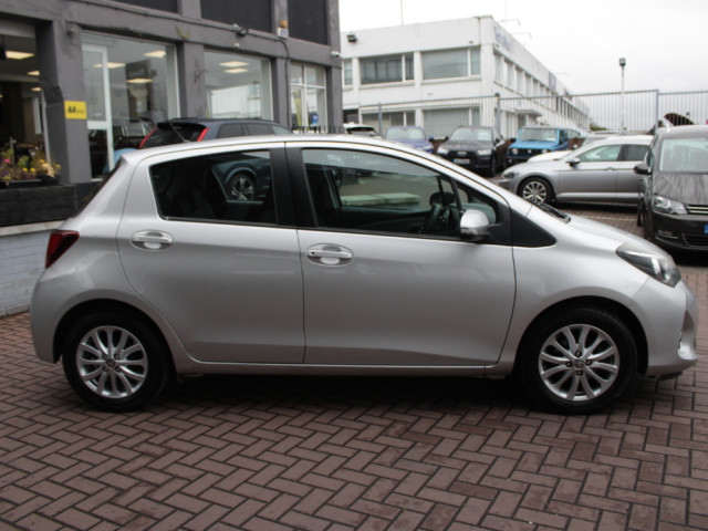 Image for 2015 Toyota Yaris 1.0 5DR SOL MC 4DR // WITH ONLY 93, 000 KM'S // BUY WITH CONFIDENCE AA AND SIMI APPROVED DEALER 2026 // FINANCE ARRANGED // ALL TRADE INS WELCOME //