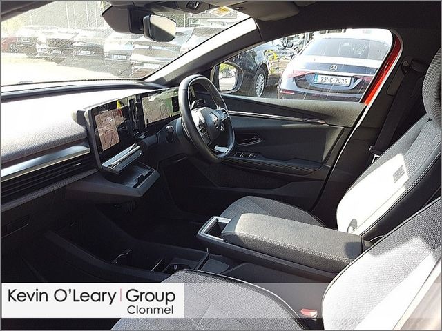 Image for 2023 Renault Megane E-Tech Techno EV60 220hp
