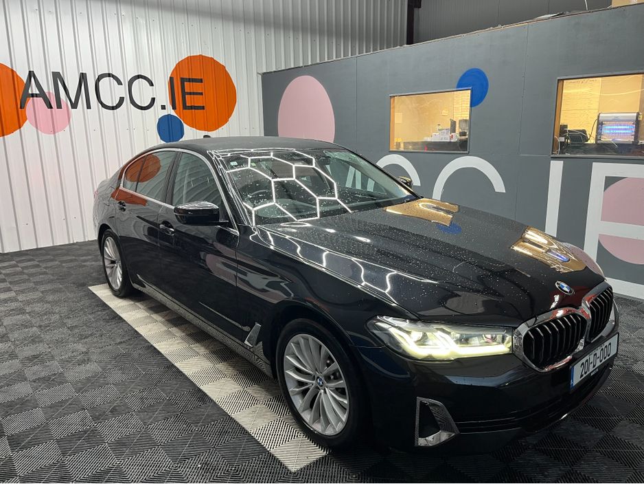 Image for 2020 BMW 5 Series €32950 2020 BMW 530E LUXURY EDITION JOY+ 2.0 AUTOMATIC / CRUISE CONTROL / 360° PARKING CAMERA / ELECTRIC MEMORY & HEATED SEATS / HEATED REAR SEATS / AMBIENT LIGHTS
