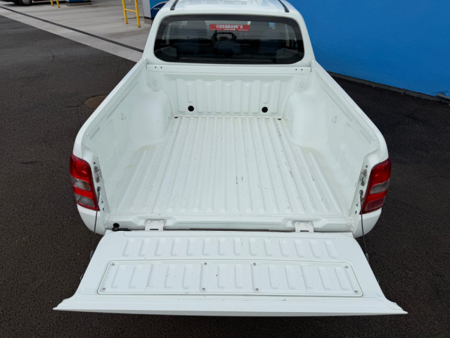 Image for 2019 Mitsubishi L200 Business 6MT 4DR * 4 WHEEL DRIVE / BLUETOOTH * 