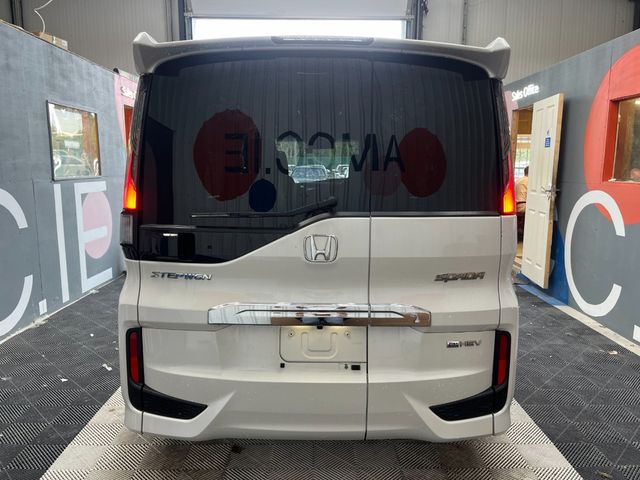 Image for 2021 Honda Stepwagon 2021 HONDA STEPWAGON EHEV SPADA G HONDA 2.0 AUTOMATIC / REVERSE CAMERA / CRUISE CONTROL / AUTOMATIC DOORS/ 7 SEATS