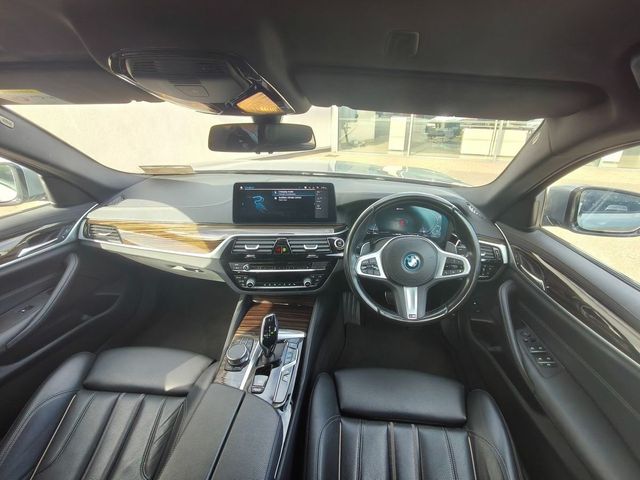 Image for 2023 BMW 5 Series 530e M Sport Saloon