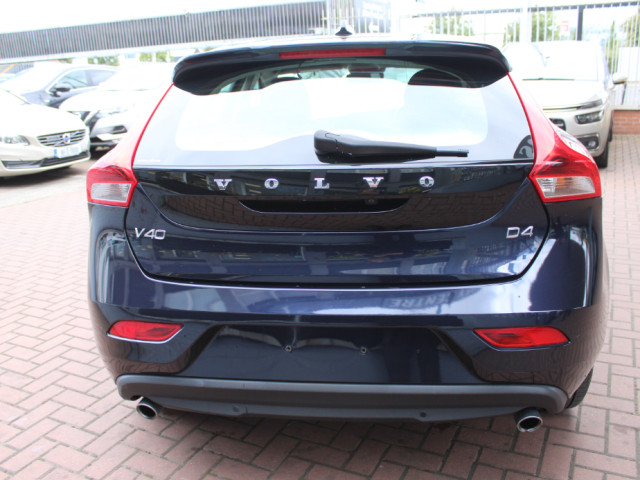 Image for 2016 Volvo V40 2.0D4 SE LUXURY DELUXE 5DR HATCHBACK AUTOMATIC // MINT CONDITION WITH ONLY 110, 000 KMS // BUY WITH CONFIDENCE AA AND SIMI APPROVED DEALER 2025 // FINANCE ARRANGED // ALL TRADE INS WELCOME // 