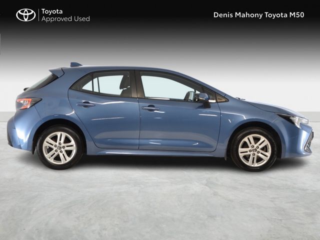 Image for 2022 Toyota Corolla Luna Hybrid Auto