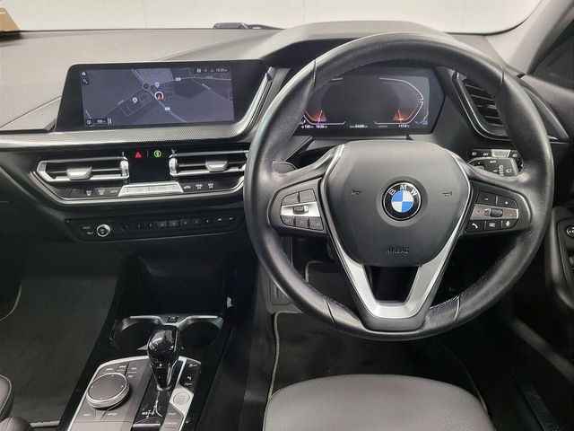 Image for 2022 BMW 1 Series 118i Sport