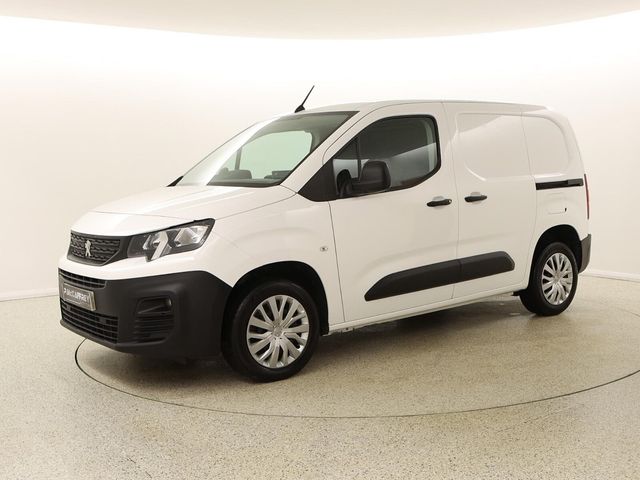 Image for 2021 Peugeot Partner 