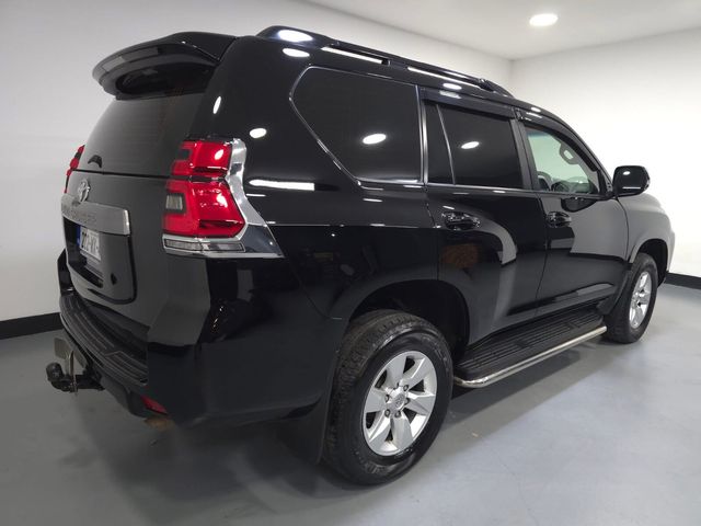 Image for 2022 Toyota Landcruiser 