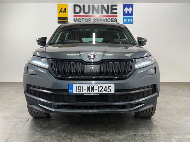 Image for 2019 Skoda Kodiaq **7 SEATS **4X4 **PAN SUNROOF **HALF LEATHER HALF ALCANTARA BUCKET STYLE SEATS **TOUCH SCREEN BLUETOOTH RADIO **MULTI DRIVE MODES **APPLE CARPLAY / ANDROID AUTO **FULLY ELECTRIC MEMORY HEATED SEATS **