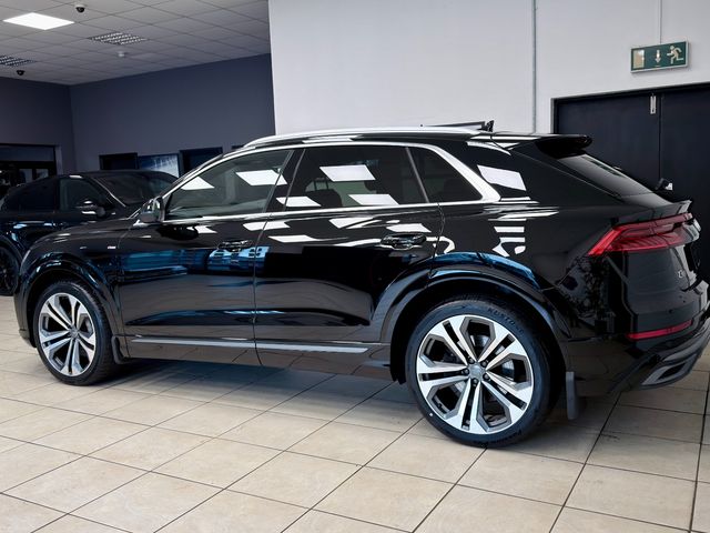 Image for 2020 Audi Q8 S-line TDI Quattro 