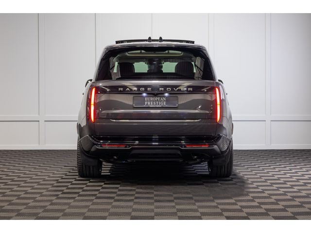 Image for 2024 Land Rover Range Rover P460e SE