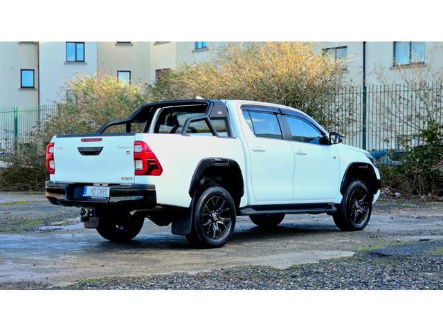 Image for 2022 Toyota Hilux 