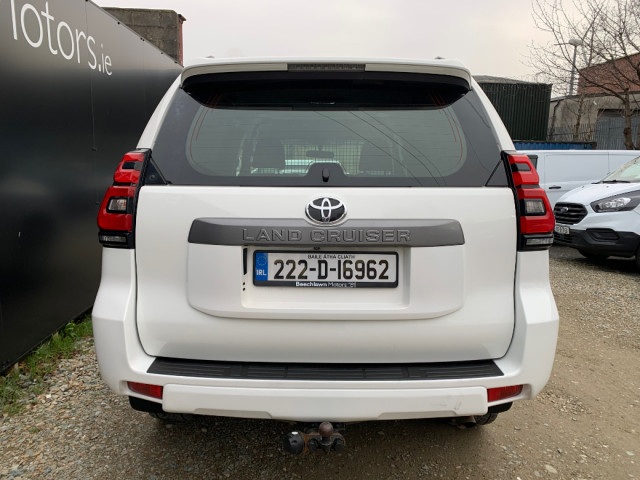 Image for 2022 Toyota Landcruiser 2.8 LWB AUTO COMMERCIAL // PRICE EXCL. VAT // GREAT CONDITION // 09/26 CVRT // ONE OWNER // FULL SERVICE HISTORY // 