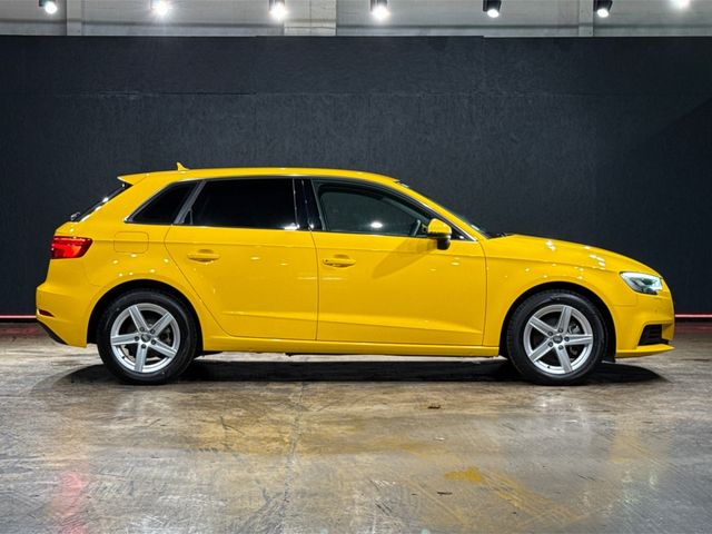 Image for 2018 Audi A3 1.4L TFSI AUTOMATIC - REVERSE CAMERA - CRUISE CONTROL - MULTI FUNCTION STEERING WHEEL - HEATING / AC CONTROLS - ELECTRIC WINDOWS