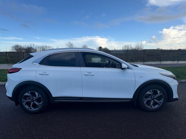 Image for 2020 Kia XCeed sport edition , 1.0P Turbo warranty till 2027, Apple CarPlay, Multi-Function Steering Wheel, Reversing Camera, Alloy Wheels, USB Connection, 