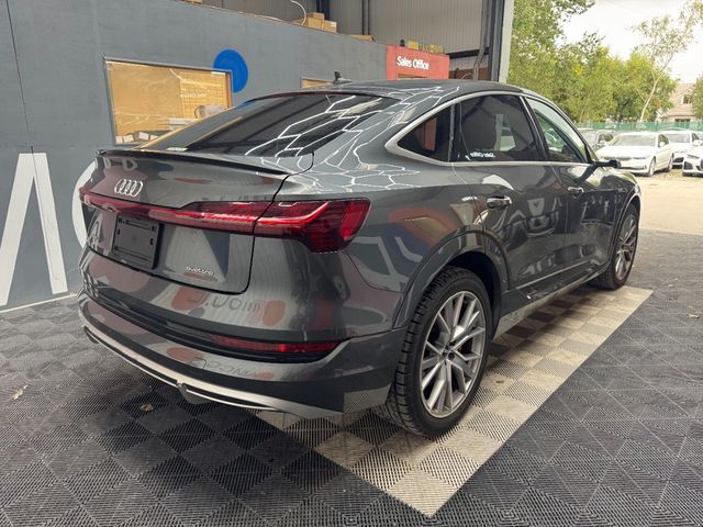 Image for 2022 Audi e-tron 2022 AUDI E-TRON SPORTBACK 4WD QUATTRO FIRST EDITION AUTOMATIC / CRUISE CONTROL / PARKING CAMERA / ELECTRIC MEMORY & HEATED SEATS / PADDLE SHIFTERS / AMBIENT LIGHTS / APPLE CARPLAY DIGITAL MIRROR