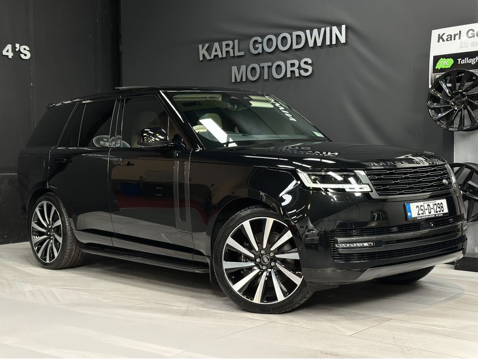 Image for 2025 Land Rover Range Rover P550 MEGA SPEC HSE E-HYBRID