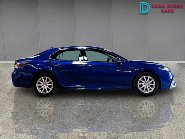 Image for 2019 Toyota Camry Hybrid 