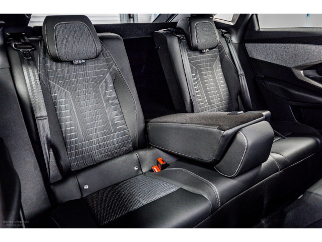 Image for 2025 Peugeot 3008 Allure HYBRID Auto 145HP