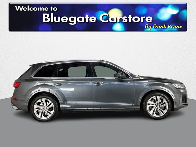 Image for 2020 Audi Q7 3.0 S LINE 55 E QUATTRO**FRONT HEATED ELECTRIC MEMORY SEATS**BLACK LEATHER INTERIOR**ELECTRIC TAILGATE**TOUCH SCREEN CLIMATE CONTROL**REVERSE CAMERA**PARKING SENSORS**APPLE CARPLAY**FINANCE AVAILABLE*