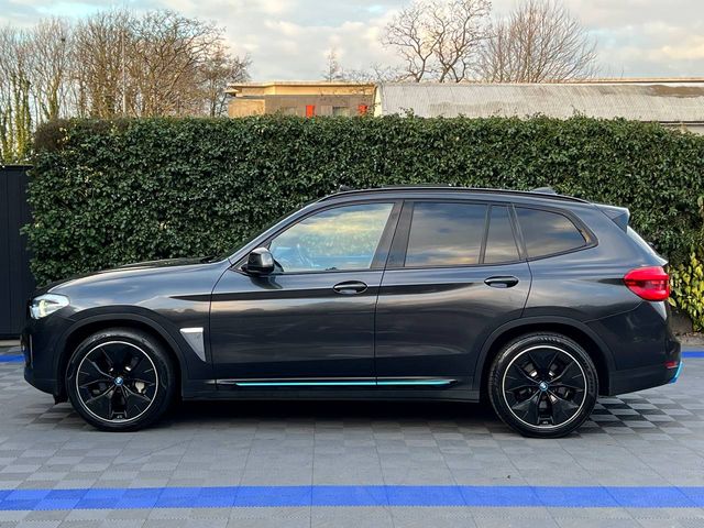 Image for 2022 BMW iX3 IX3 // OPENING PAN ROOF // LEATHER HEATED SEATS // DIGITAL CLUSTER // APPLE CARPLAY/ANDROID AUTO