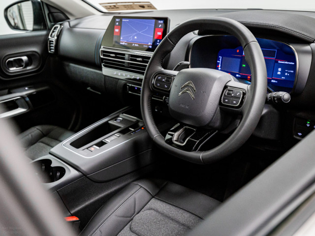 Image for 2026 Citroen C5 Aircross Plus Pack 1.2 Hybrid Auto 130HP