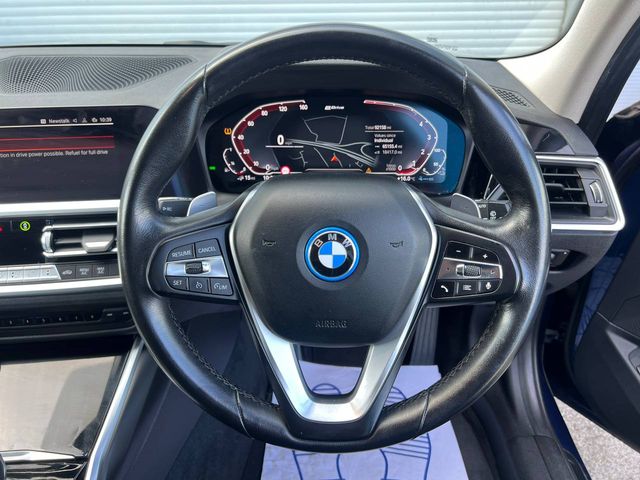 Image for 2022 BMW 3 Series 330e PRO COMPETITION PACK 2.0 HYBRID // SERVICE HISTORY // NEW 20" M-SPORT ALLOYS // APPLE CARPLAY/ANDROID AUTO
