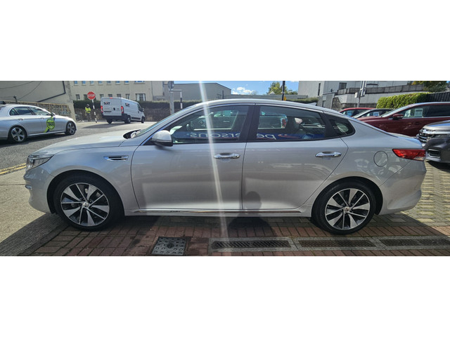 Image for 2017 Kia Optima Platinum 4DR