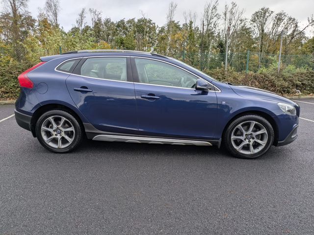 Image for 2015 Volvo V40 