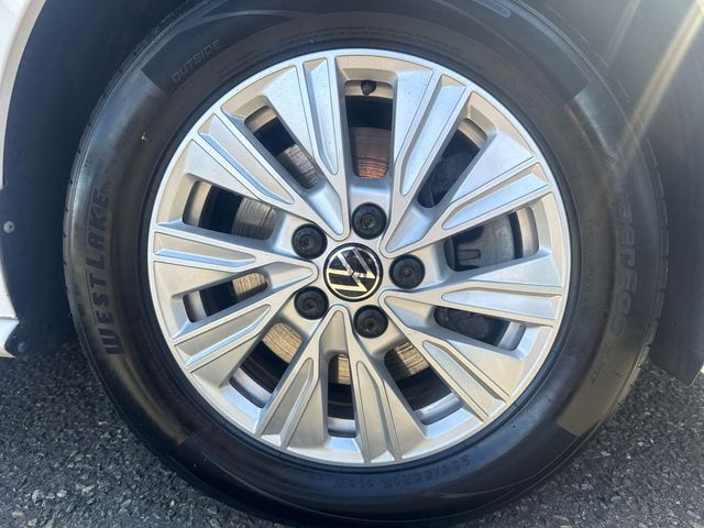 Image for 2022 Volkswagen Multivan 1.4TSI PHEV 218HP AUTO