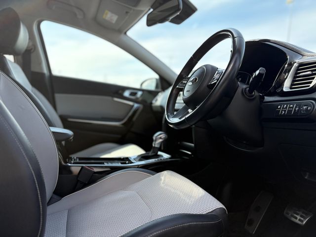 Image for 2021 Kia Ceed 1.6 PHEV Sports Wagon 