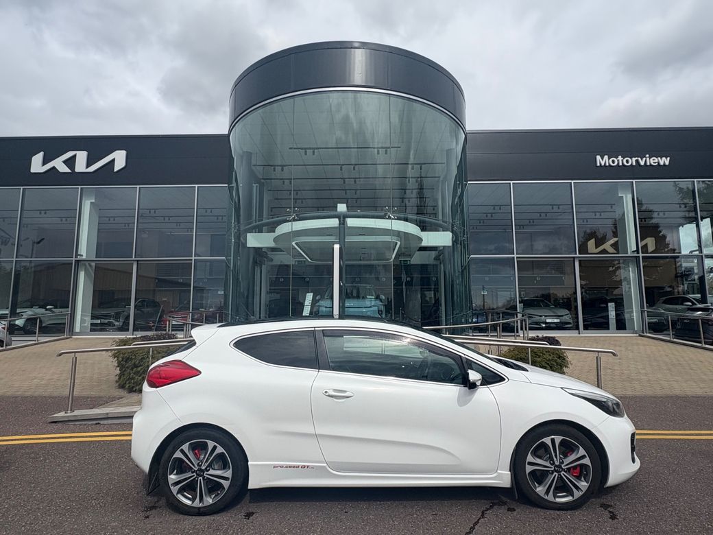 Image for 2016 Kia pro_ceed Proceed 1.6 GT Line 3DR, Multi-Function Steering Wheel, Bluetooth, Rear Parking Sensors, Full Service History, Electric Windows, AUX Connection 