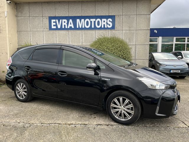 Image for 2016 Toyota Prius Alpha 7 SEATER AUTOMATIC HYBRID 1.8 PETROL //REVERSE CAMERA//KEYLESS ENTRY//