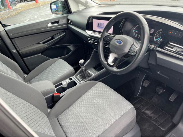 Image for 2023 Ford Tourneo Connect Wheelchair Accessible Taxi Spec manual