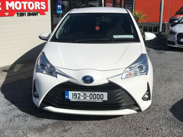 Image for 2019 Toyota Yaris Hybrid Luna