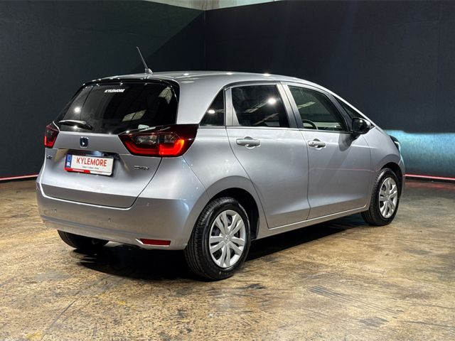 Image for 2023 Honda Fit 1.5 HYBRID AUTOMATIC - PUSH BUTTON START/STOP - CRUISE CONTROL - REAR CAMERA