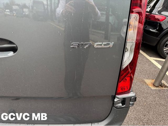 Image for 2025 Mercedes-Benz Sprinter 317 MWB Low Roof RWD