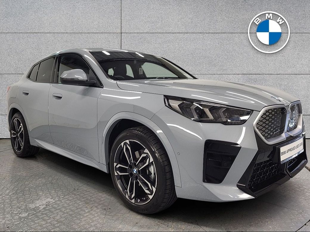 Image for 2025 BMW iX2 eDrive20 M Sport