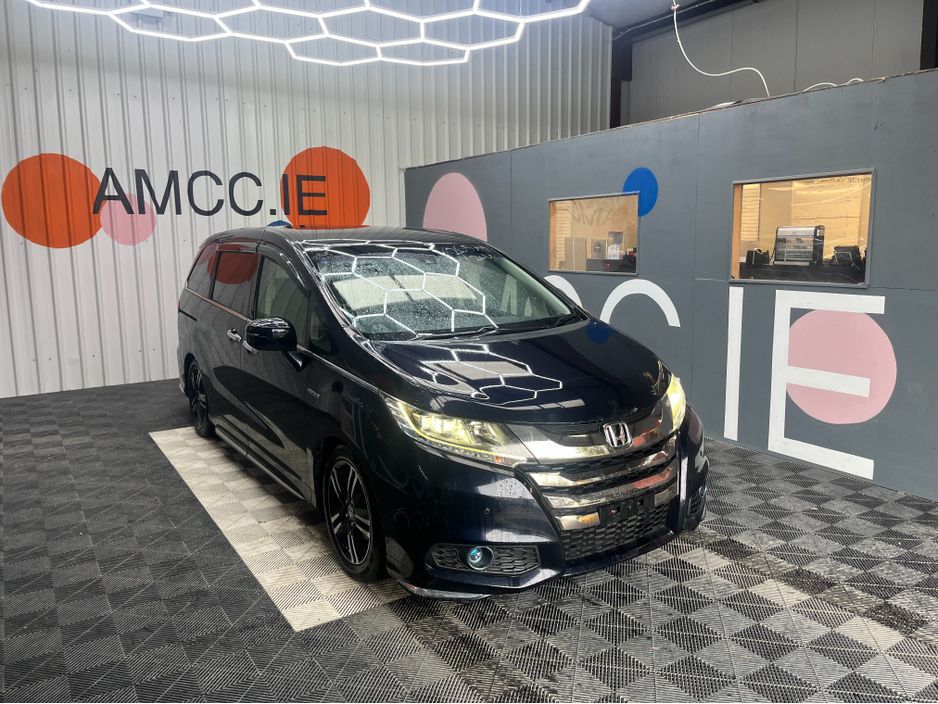Image for 2017 Honda Odyssey 2017 HONDA ODYSSEY 7 SEATER ABSOLUTE 2.0L HYBRID / 98K KMS / ADAPTIVE CRUISE CONTROL, ELECTRIC DOORS, REVERSE CAMERA & MORE