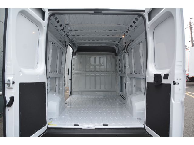 Image for 2025 Opel Movano L3H2 2 2 140PS 03DR
