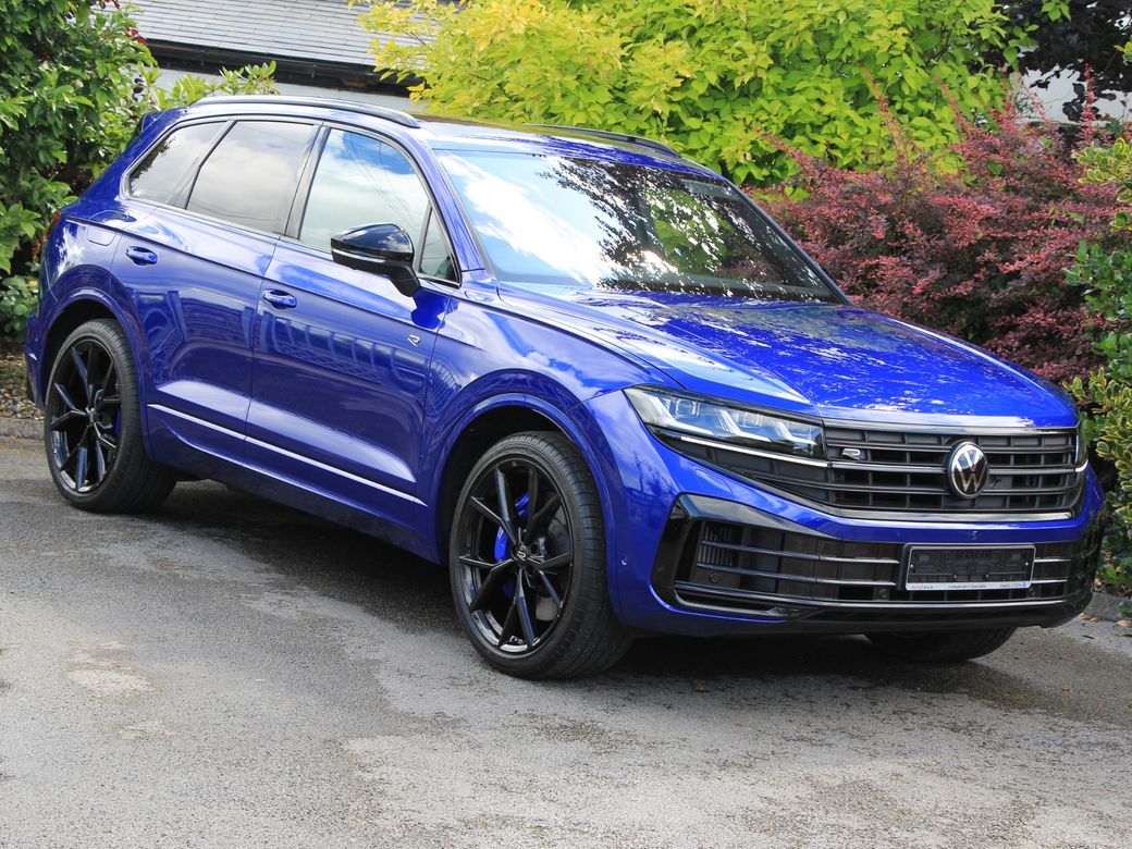 Image for 2025 Volkswagen Touareg V6 R E Hybrid 462Bhp * Night vision and Sunroof 