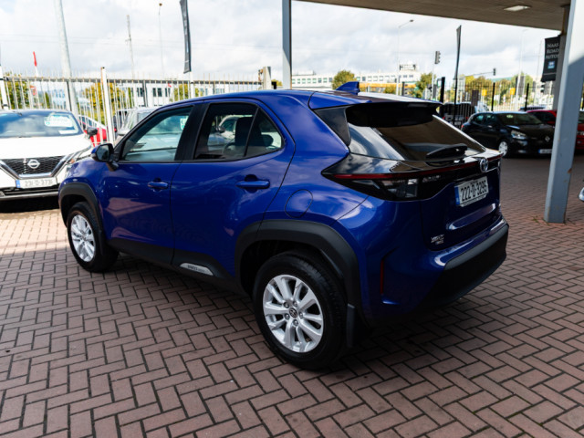 Image for 2022 Toyota Yaris CROSS LUNA 5DR ESTATE AUTOMATIC // STUNNING CAR // IRISH OWNER WITH ONLY 31, 000KMS // WELL WORTH VIEWING // BUY WITH CONFIDENCE AA AND SIMI APPROVED DEALER 2025 // FINANCE ARRANGED //