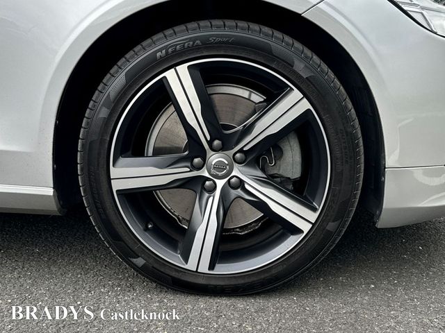 Image for 2019 Volvo S90 T8 407hp R-Design Auto All Wheel Drive, Stunning car