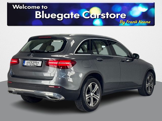 Image for 2017 Mercedes-Benz GLC Class 220 D 4MATIC EXCLUSIVE 5DR AUTO **BROWN AND CREAM LEATHER INTERIOR**FRONT HEATED SEATS**CD PLAYER**SEMI DIGITAL DASH**REVERSE CAMERA**PARKING SENSORS**INFOTAINMENT SCREEN**USB CHARGING PORTS**
