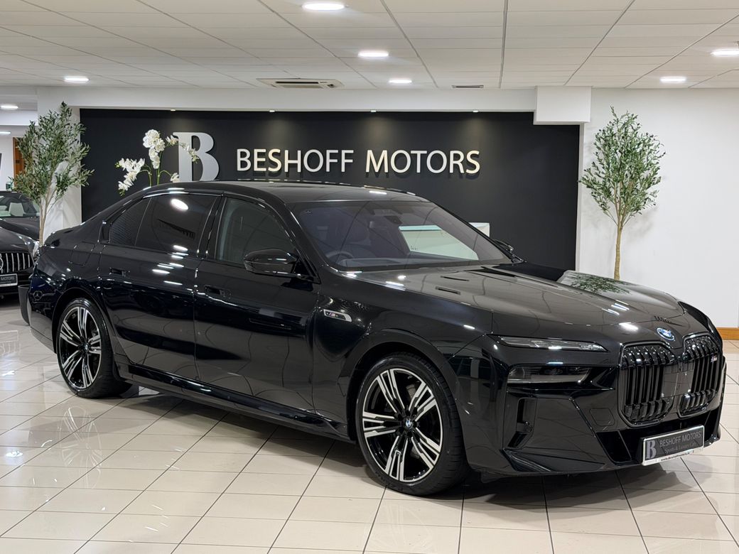 Image for 2025 BMW 7 Series M760E ULTIMATE X-DRIVE=32” THEATRE SCREEN//HUGE SPEC//AS NEW=2 YEAR BMW WARRANTY=TAILORED FINANCE PACKAGES AVAILABLE=TRADE IN’S WELCOME 
