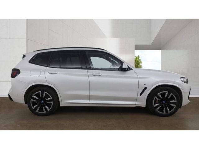 Image for 2022 BMW iX3 80 kWh M Sport