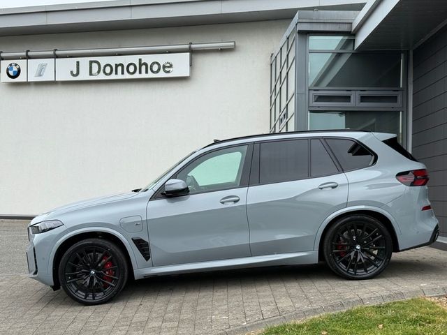 Image for 2026 BMW X5 xDrive50e M Sport Pro