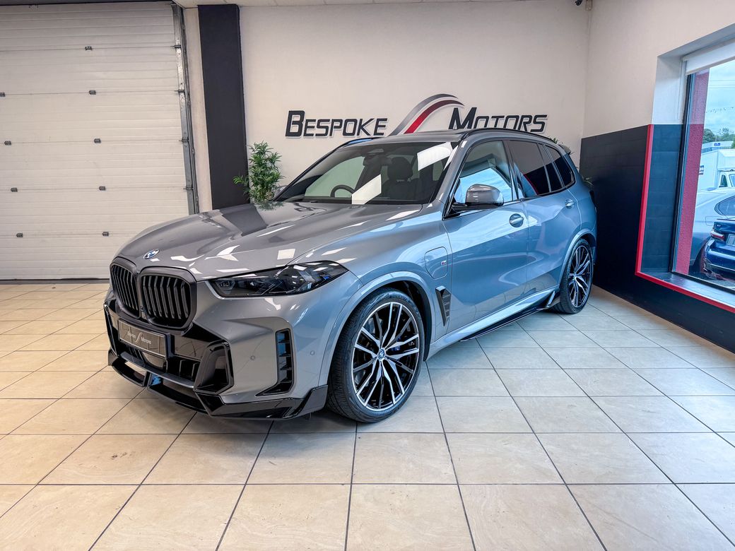 Image for 2024 BMW X5 XDRIVE50E M SPORT PRO